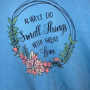 Jerzees Blue Sweatshirt with Floral Design